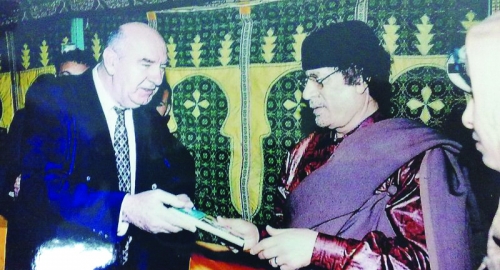 Ceo harem nije mogao da spava:  Pokojni  libijski lider