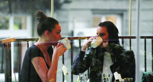 Sara Trajanović i Katarina Grujić Foto: Mitar Mitrović