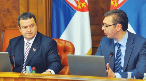 Ljubav cveta:  Dačić i Vučić