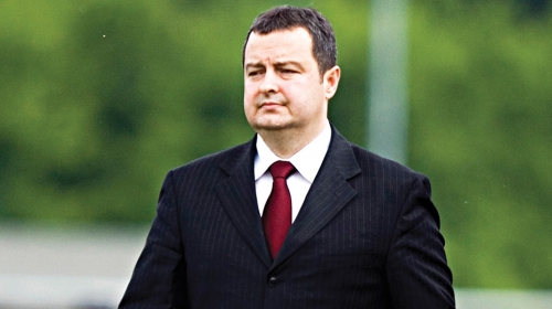 U popodnevnim  satima i premijer Ivica Dačić je posetio Noletovog oca